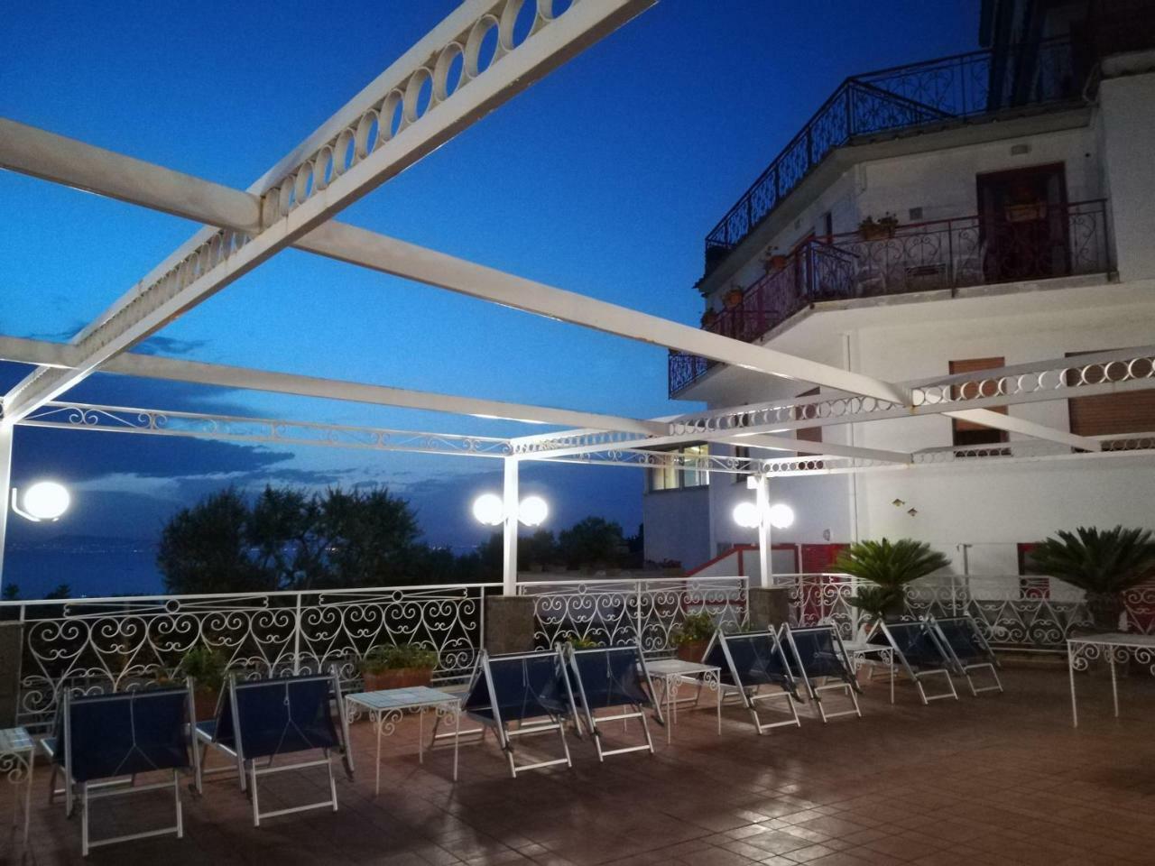Hotel Dania Península Sorrentina Exterior foto
